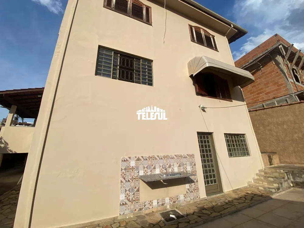 Casa, 3 quartos, 288 m² - Foto 11