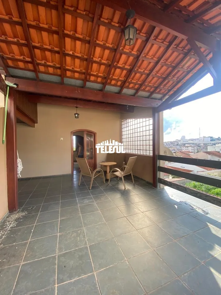 Casa, 3 quartos, 288 m² - Foto 14