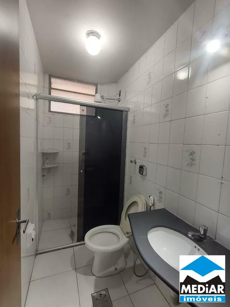 Apartamento para alugar com 3 quartos, 70m² - Foto 15