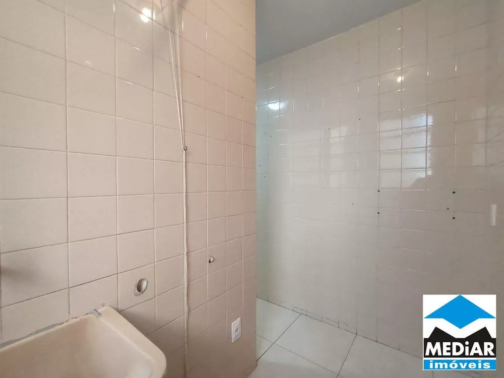 Apartamento para alugar com 3 quartos, 70m² - Foto 9