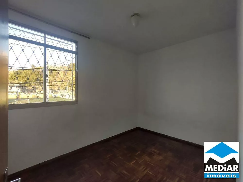 Apartamento para alugar com 3 quartos, 70m² - Foto 18