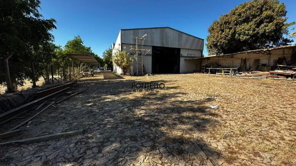 Depósito-Galpão, 750 m² - Foto 1