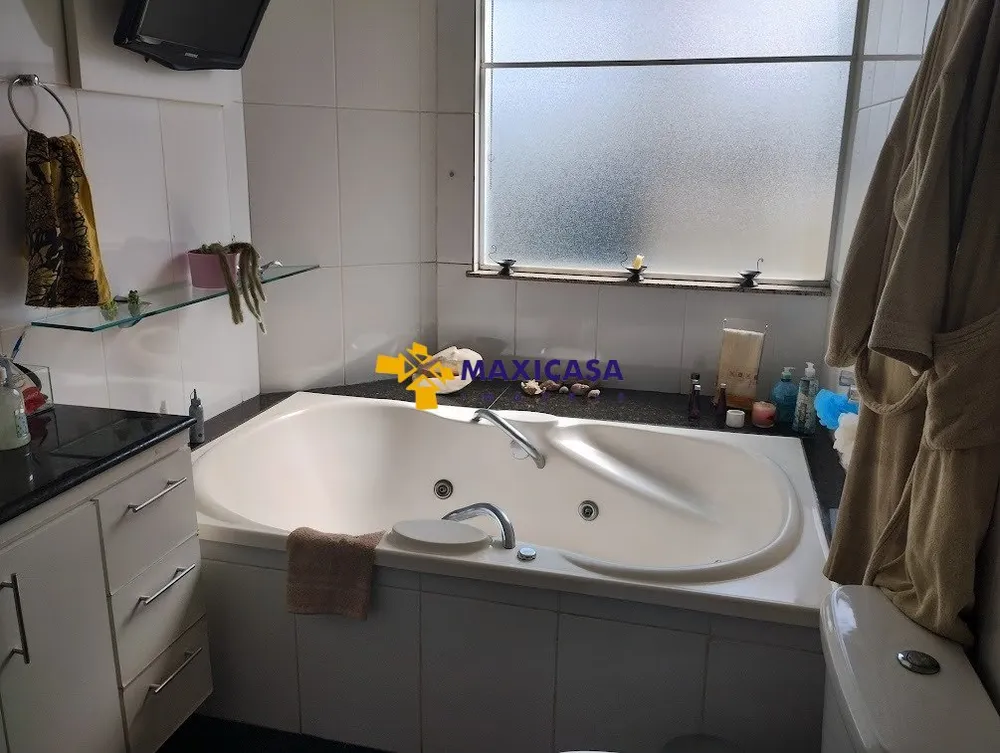 Casa, 4 quartos, 360 m² - Foto 18