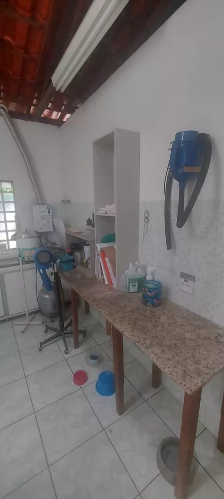 Casa à venda com 3 quartos, 550m² - Foto 7