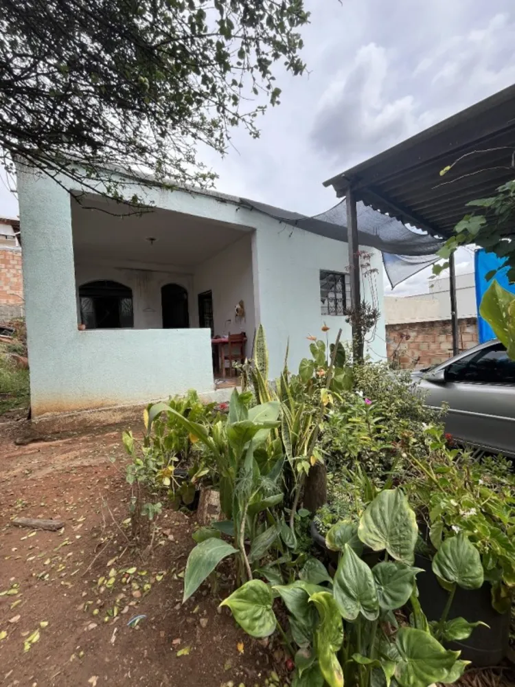 Casa, 3 quartos, 90 m² - Foto 1