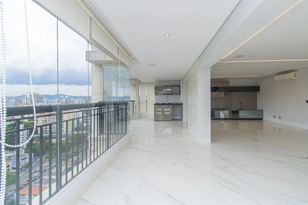 Apartamento, 3 quartos, 230 m² - Foto 1