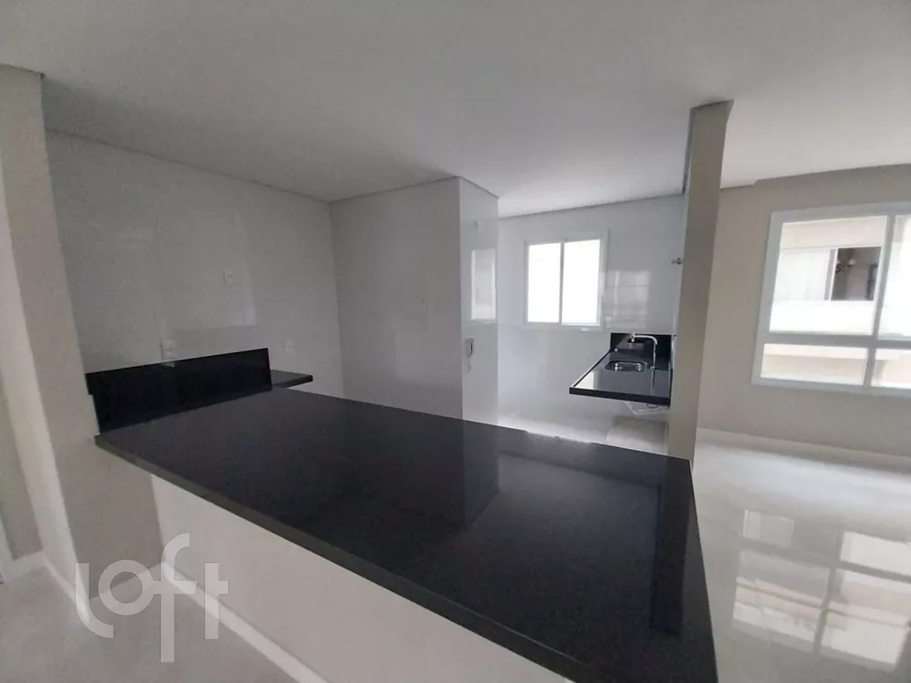 Apartamento à venda com 3 quartos, 116m² - Foto 4