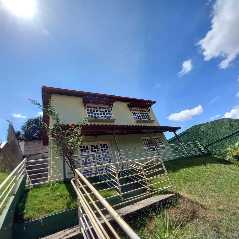 Casa, 3 quartos, 250 m² - Foto 1