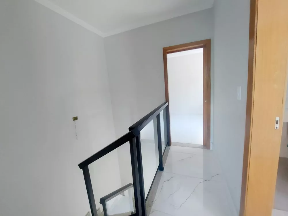 Casa à venda com 3 quartos, 205m² - Foto 13