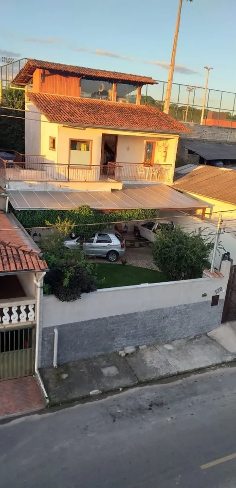 Casa, 3 quartos, 250 m² - Foto 1