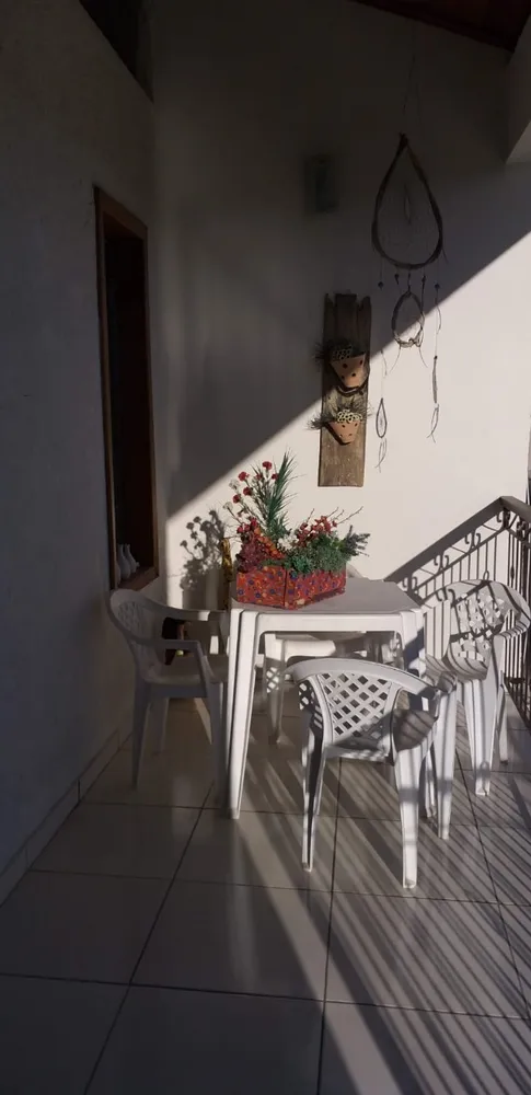Casa, 3 quartos, 250 m² - Foto 2