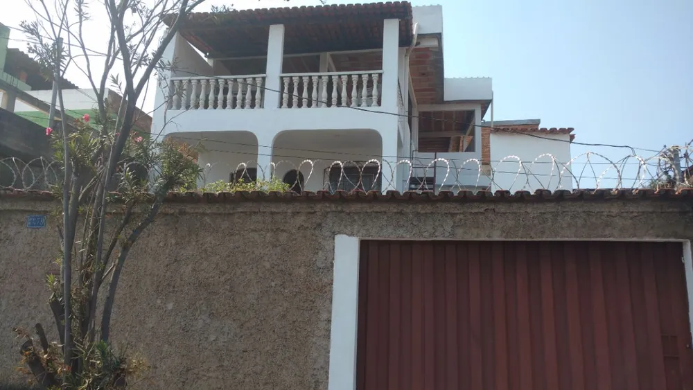 Casa, 3 quartos, 219 m² - Foto 3