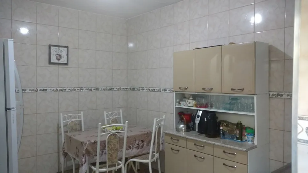 Casa, 3 quartos, 219 m² - Foto 8