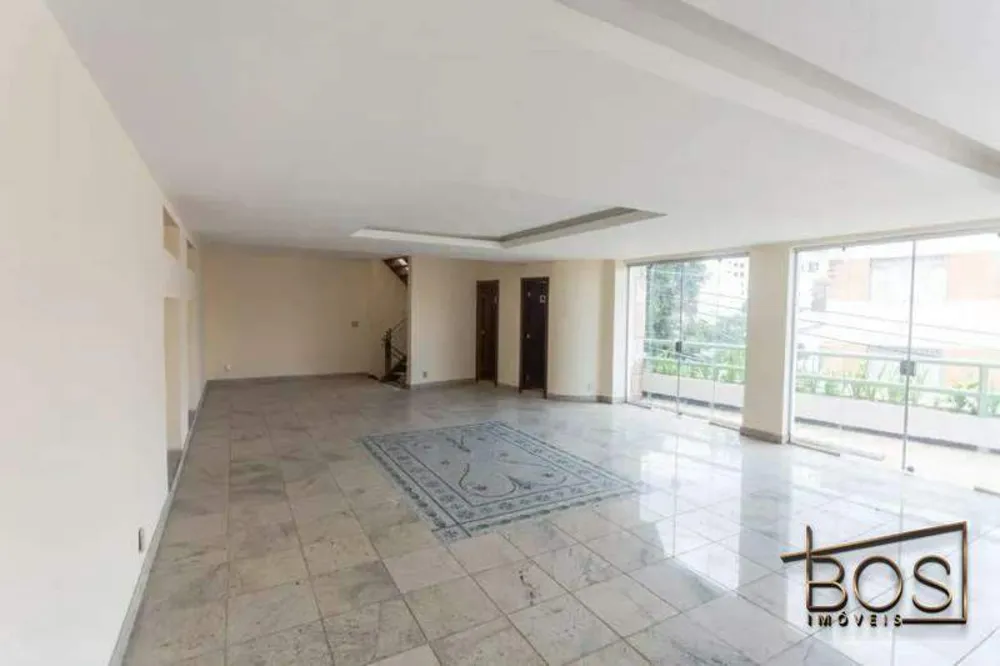Casa, 5 quartos, 640 m² - Foto 1