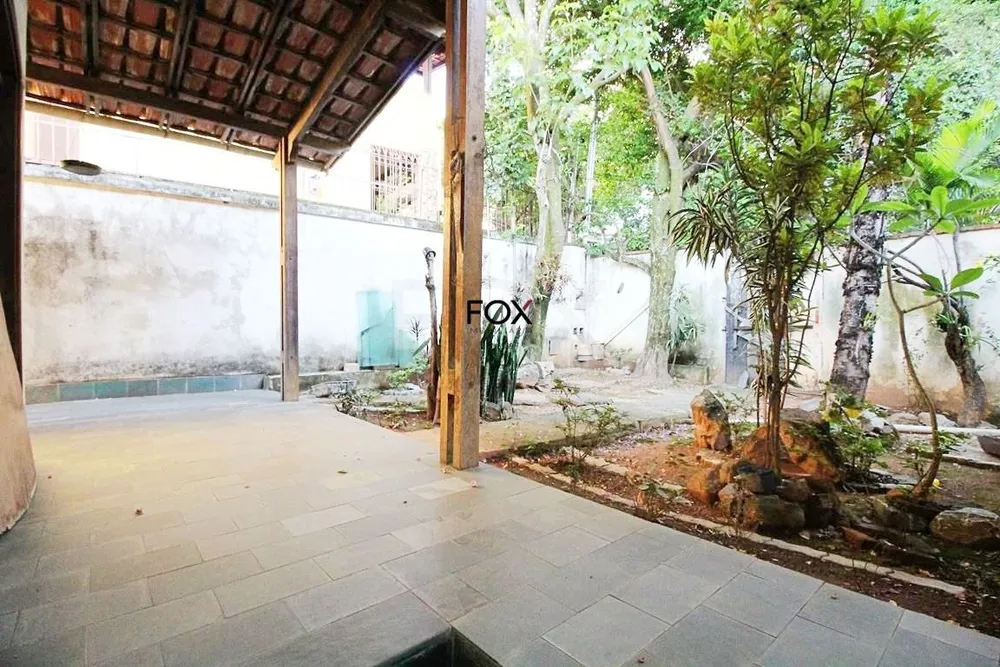 Casa, 4 quartos, 330 m² - Foto 3