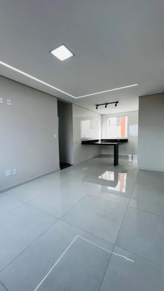 Apartamento, 3 quartos, 96 m² - Foto 2