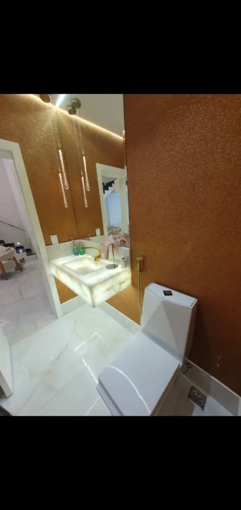 Casa, 5 quartos, 405 m² - Foto 1
