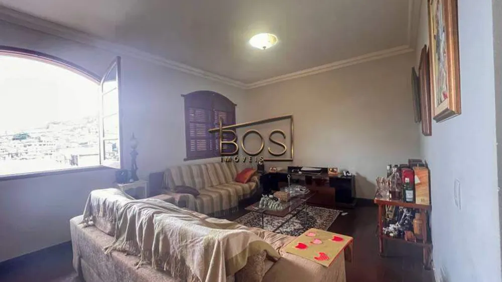 Casa, 4 quartos, 265 m² - Foto 2