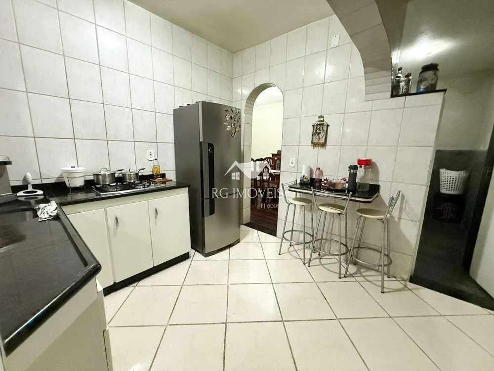 Casa, 4 quartos, 180 m² - Foto 11