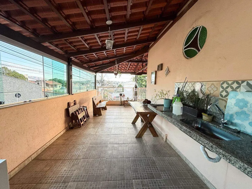 Casa, 4 quartos, 180 m² - Foto 3
