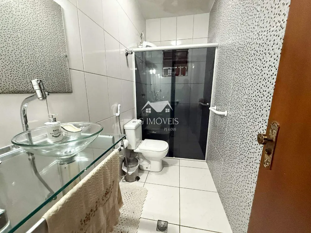 Casa, 4 quartos, 180 m² - Foto 9