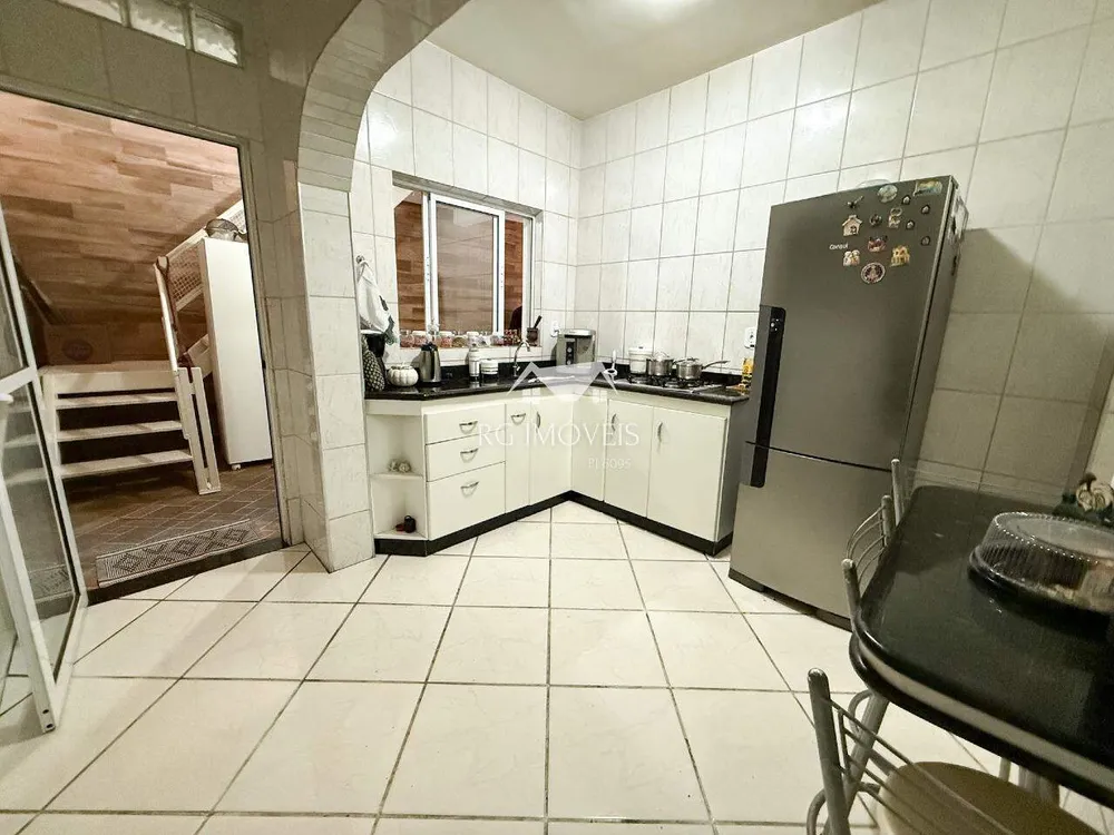Casa, 4 quartos, 180 m² - Foto 10
