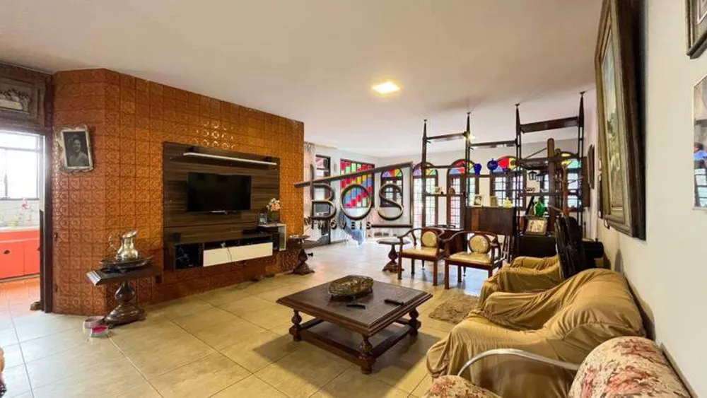 Casa, 7 quartos, 478 m² - Foto 1