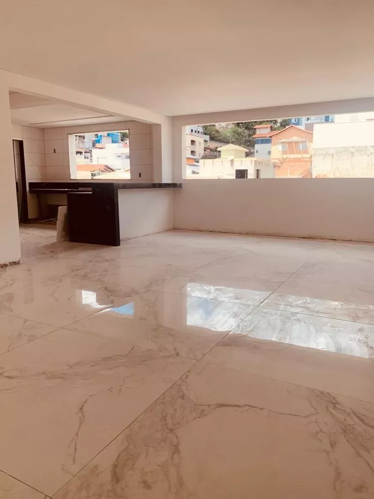 Apartamento à venda com 3 quartos, 135m² - Foto 5