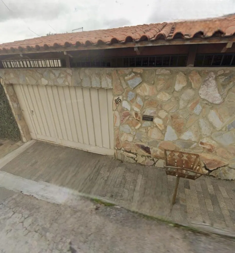 Casa, 3 quartos, 250 m² - Foto 1