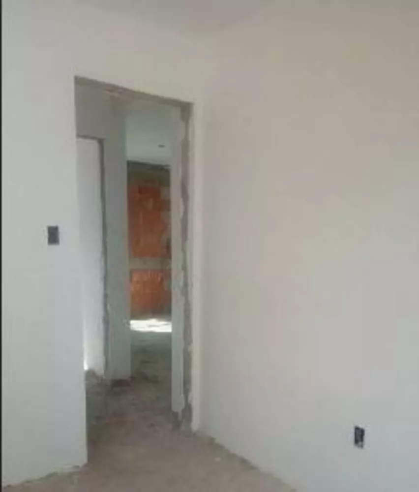 Apartamento à venda com 2 quartos, 48m² - Foto 2