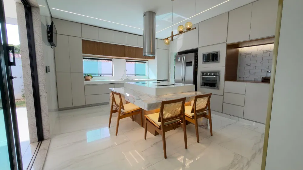 Casa, 4 quartos, 650 m² - Foto 10