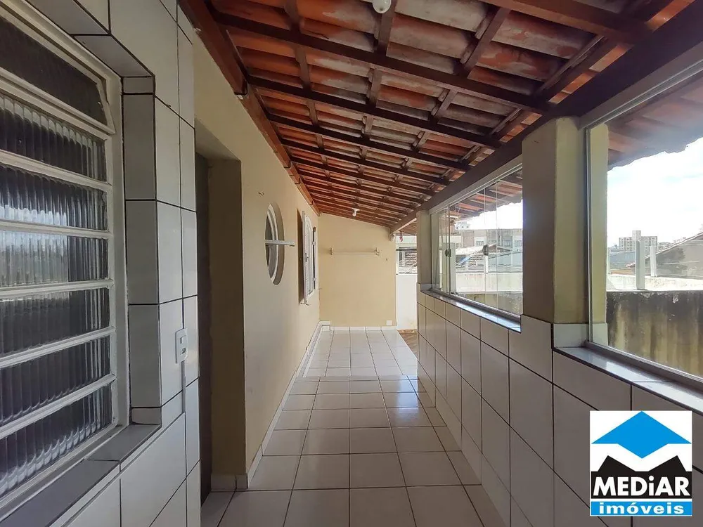 Casa, 5 quartos, 260 m² - Foto 14