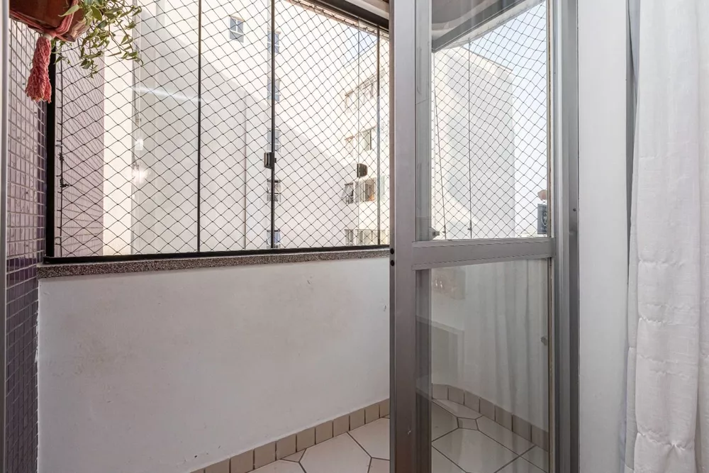 Apartamento à venda com 3 quartos, 99m² - Foto 13