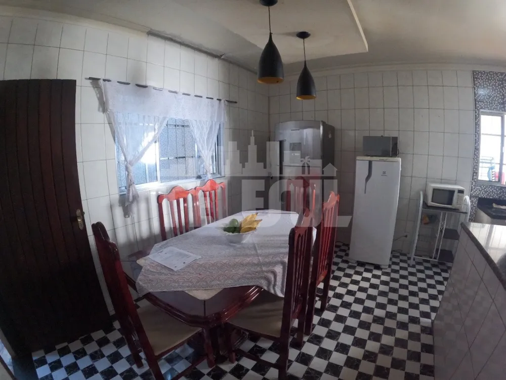 Casa, 3 quartos, 250 m² - Foto 8