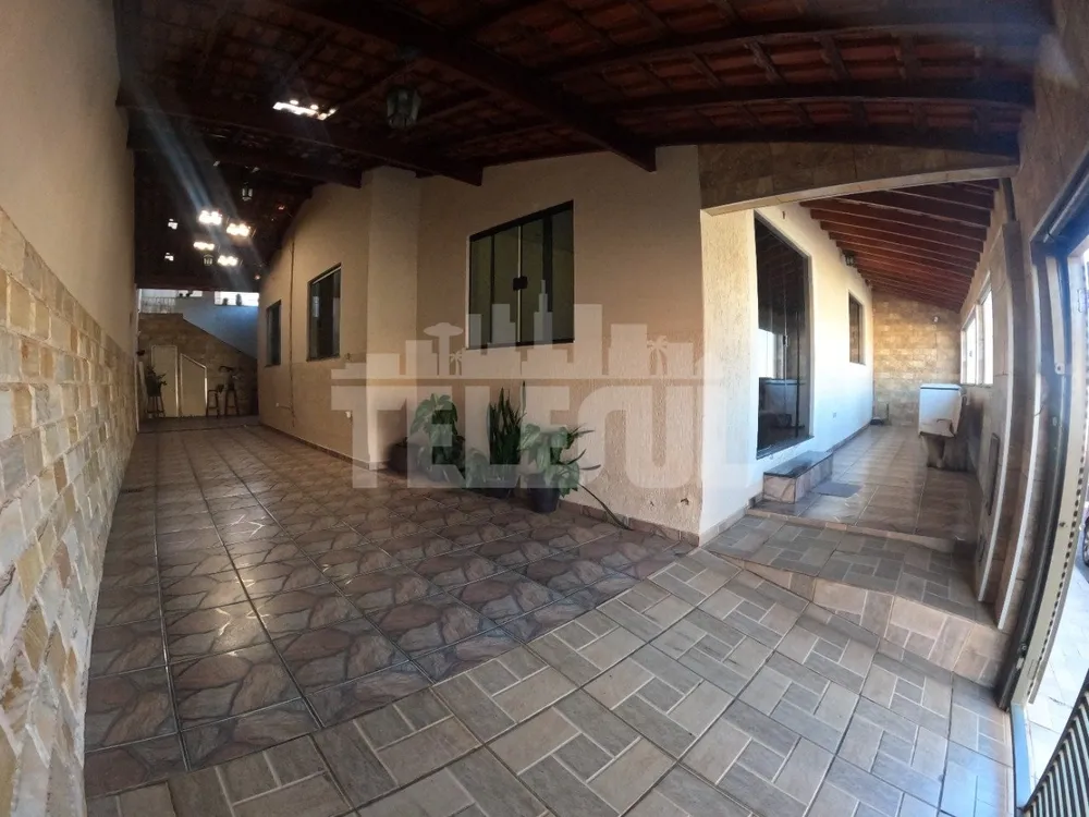 Casa, 3 quartos, 250 m² - Foto 15