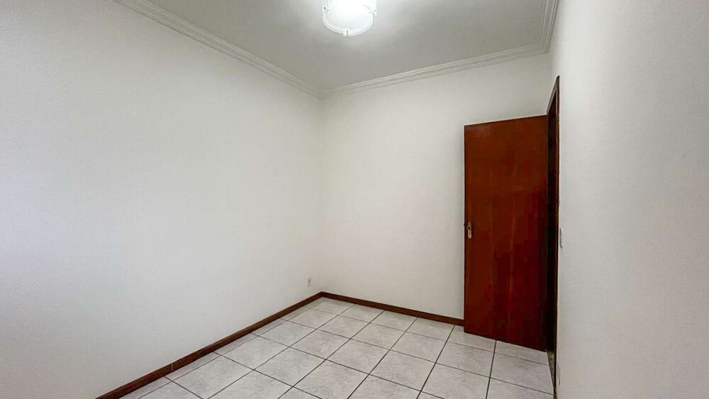 Casa à venda com 3 quartos, 112m² - Foto 10