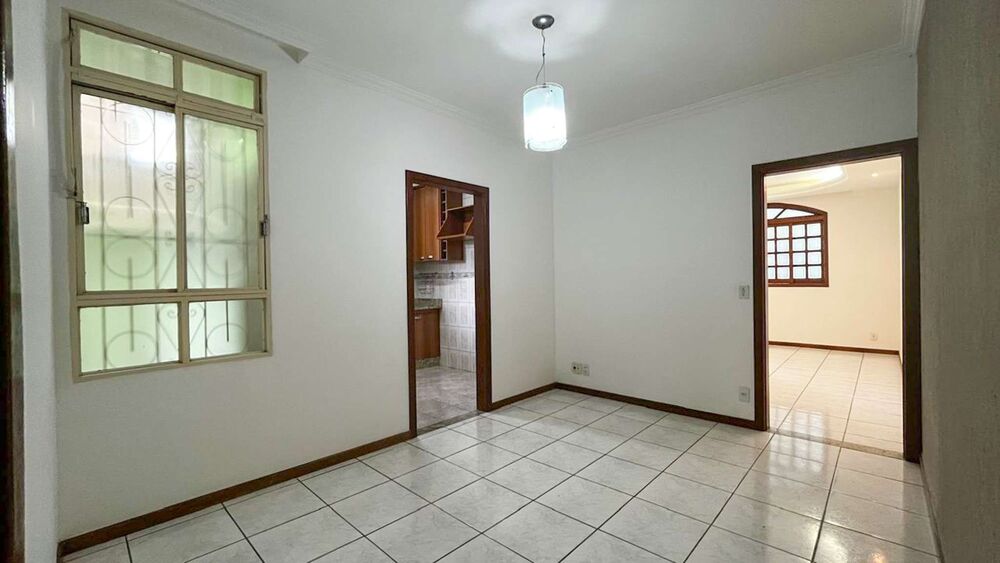 Casa à venda com 3 quartos, 112m² - Foto 8