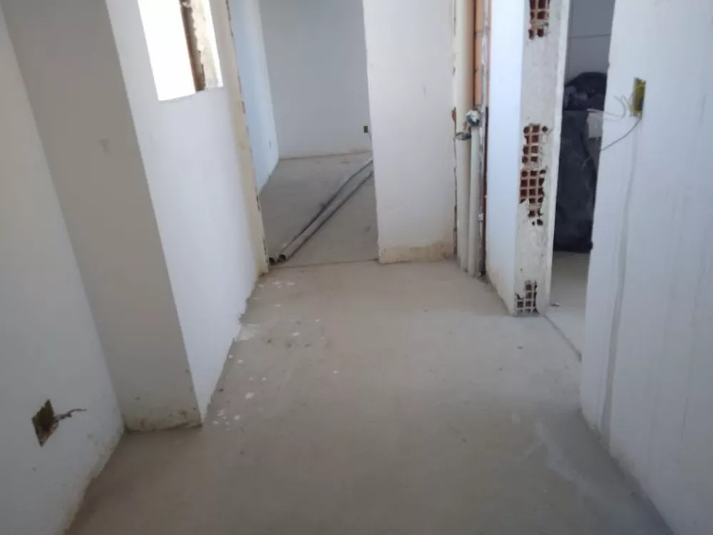 Cobertura à venda com 2 quartos, 140m² - Foto 2
