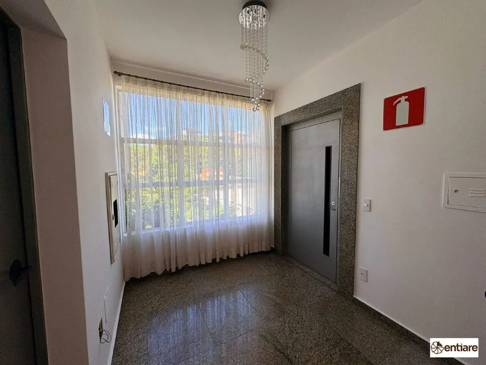 Apartamento, 3 quartos, 140 m² - Foto 2