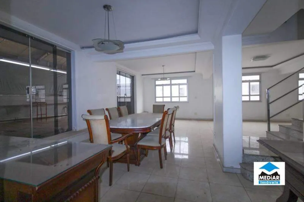 Cobertura, 4 quartos, 280 m² - Foto 2