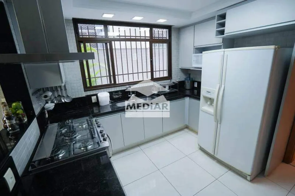 Apartamento, 4 quartos, 250 m² - Foto 6