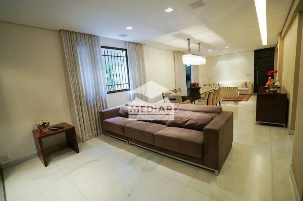 Apartamento, 4 quartos, 250 m² - Foto 2