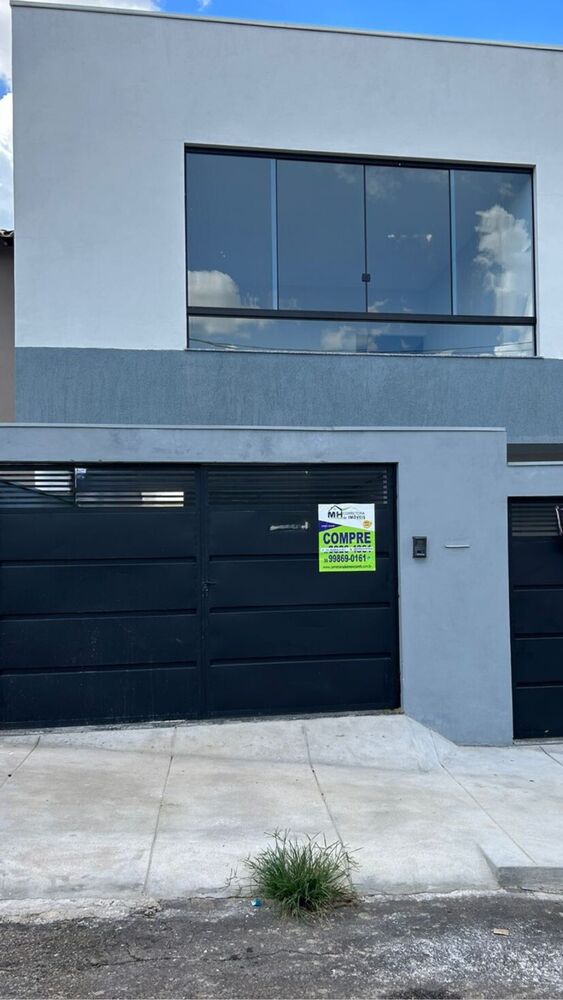 Apartamento à venda com 2 quartos, 90m² - Foto 1
