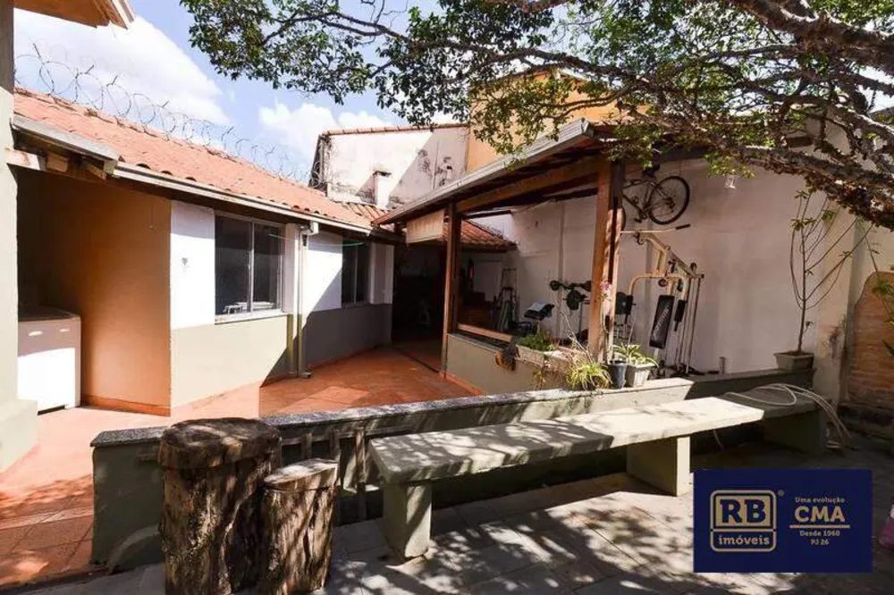 Casa, 6 quartos, 239 m² - Foto 9