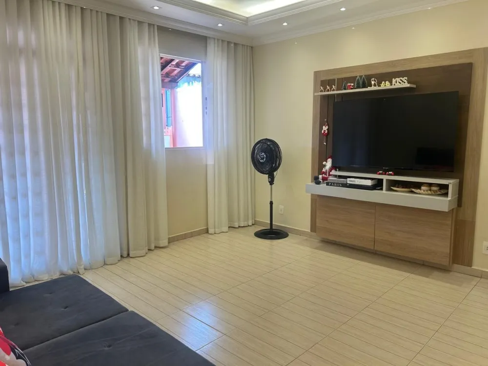 Casa, 4 quartos, 200 m² - Foto 3