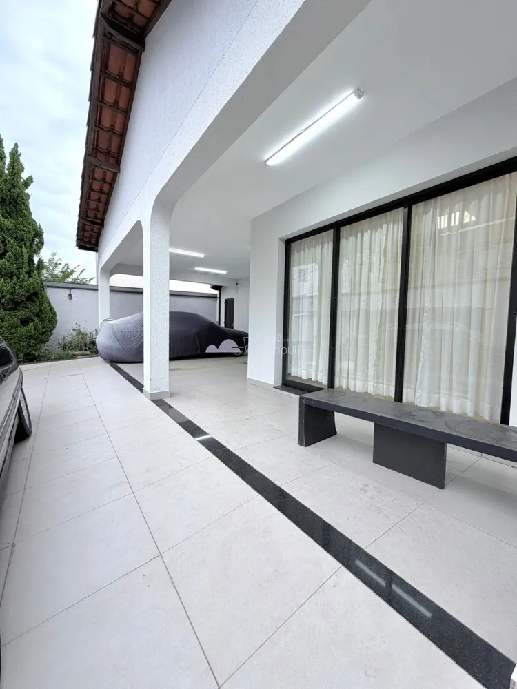 Casa, 4 quartos, 365 m² - Foto 4