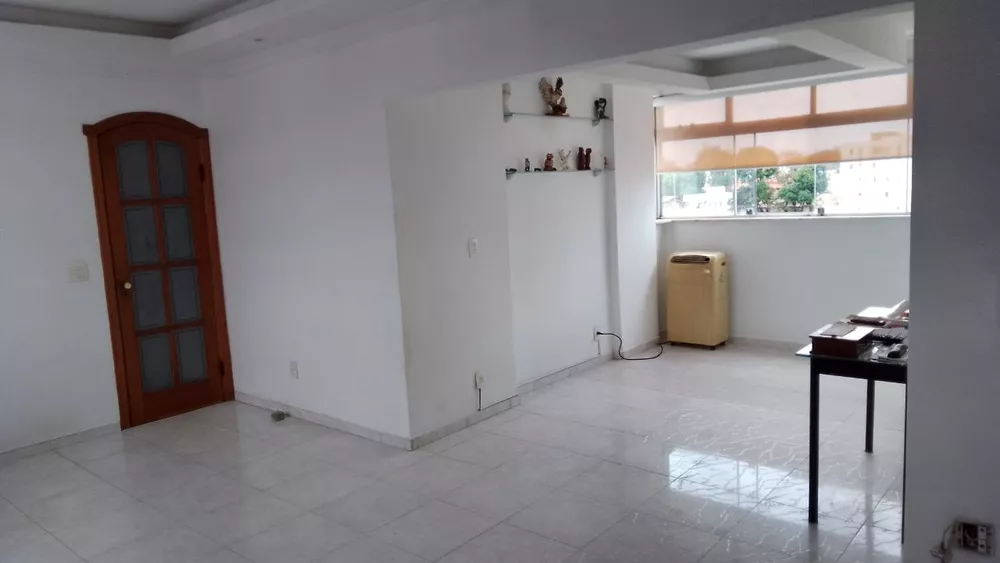 Cobertura à venda com 3 quartos, 200m² - Foto 3