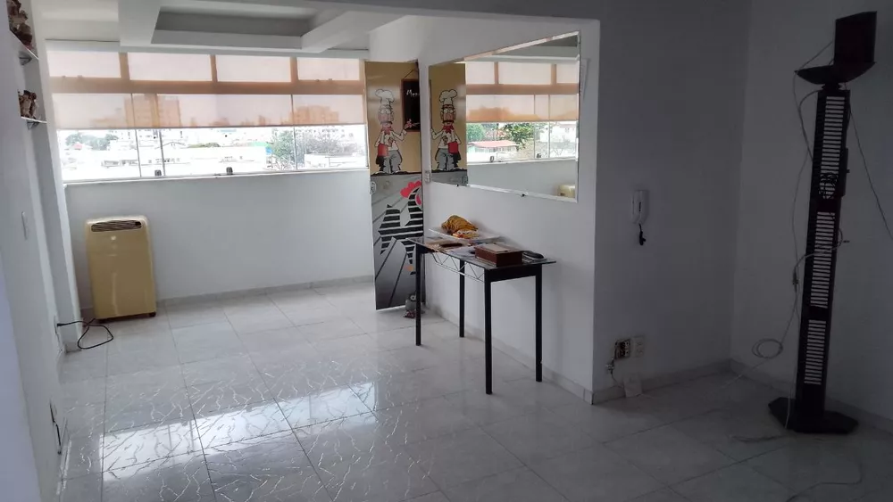 Cobertura à venda com 3 quartos, 200m² - Foto 1