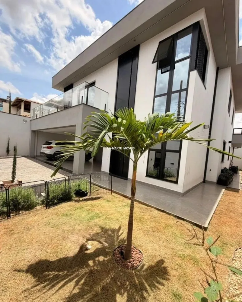 Casa, 4 quartos, 360 m² - Foto 1