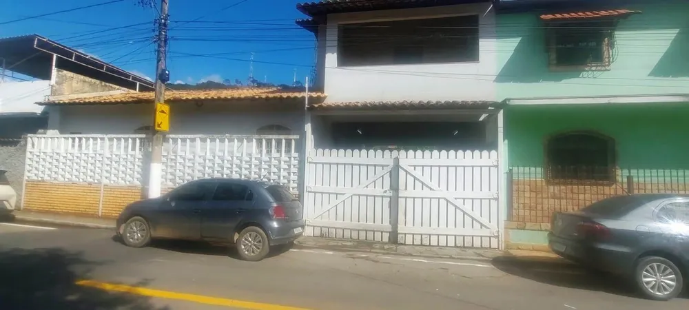 Casa, 2 quartos, 180 m² - Foto 1